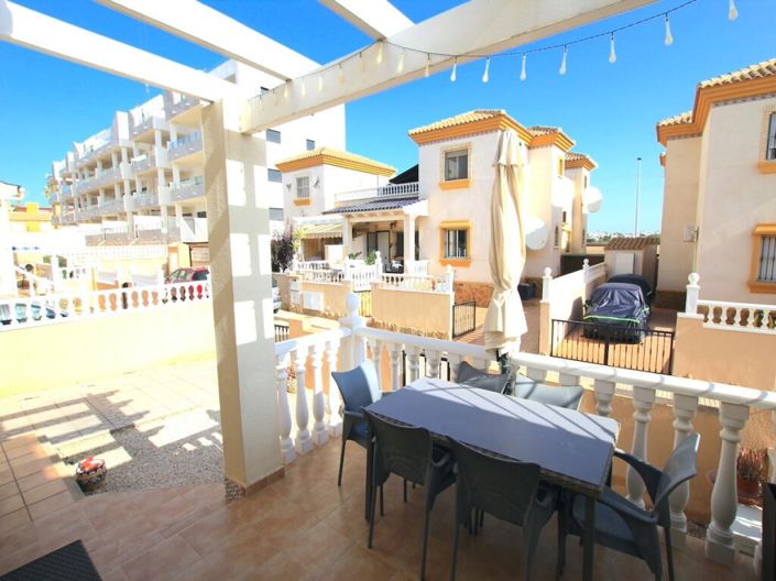 Image No.5-Maison de ville de 3 chambres à vendre à Villamartin