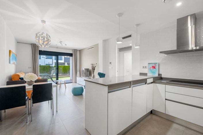 Image No.9-2 Bed Apartment for sale