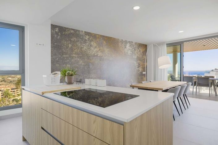 Image No.12-3 Bed Apartment for sale