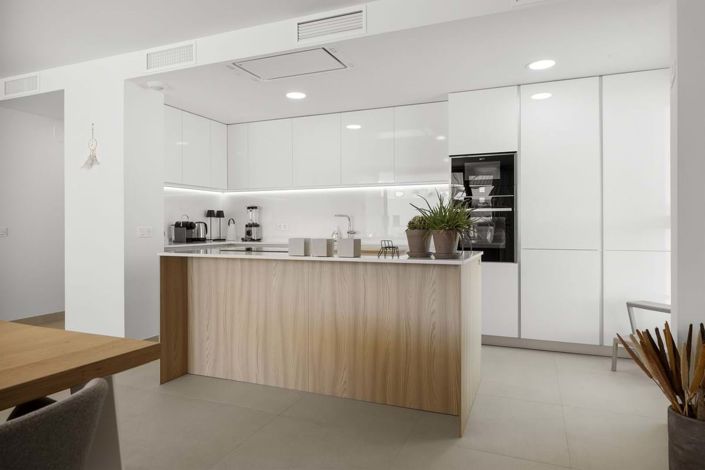 Image No.15-3 Bed Apartment for sale