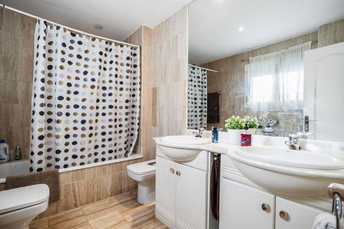 Image No.16-3 Bed Apartment for sale