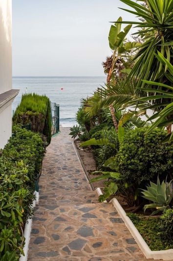 Image No.21-3 Bed Apartment for sale