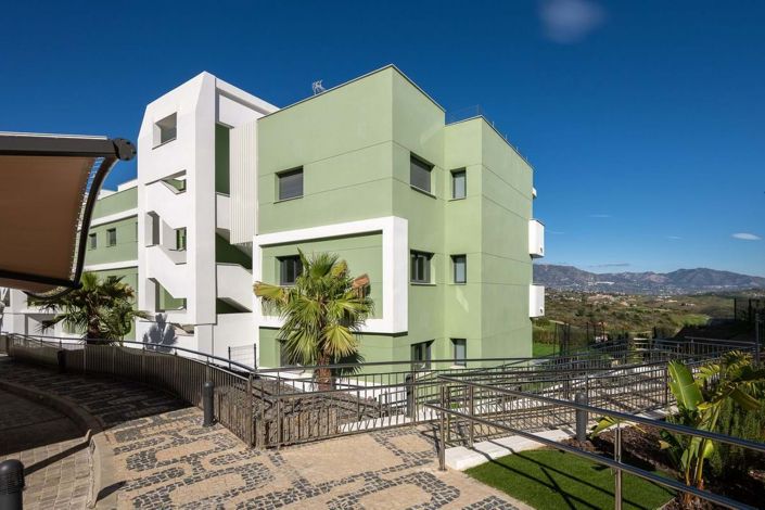 Image No.42-3 Bed Apartment for sale