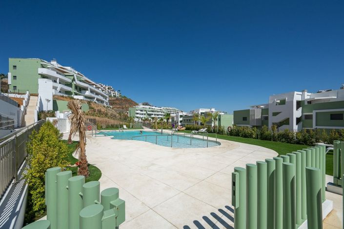 Image No.54-3 Bed Apartment for sale