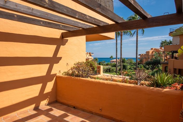 Image No.20-3 Bed Apartment for sale