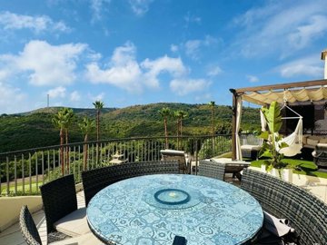 1447-529967-78d1f4f8b6655591b02d22fabb36a692d