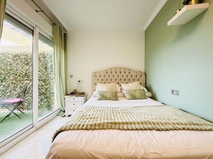 Image No.19-3 Bed Apartment for sale