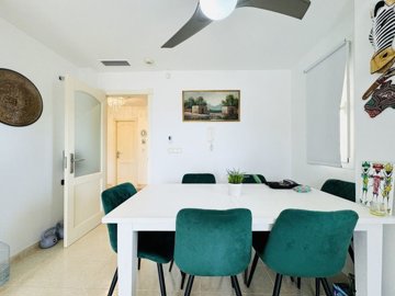 1447-529967-78d1f4f8b6655591b02d22fabb36a692d