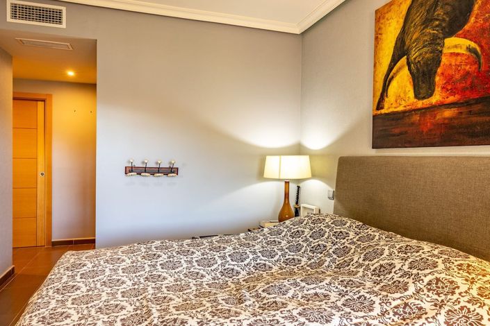 Image No.20-Appartement de 4 chambres à vendre à Estepona