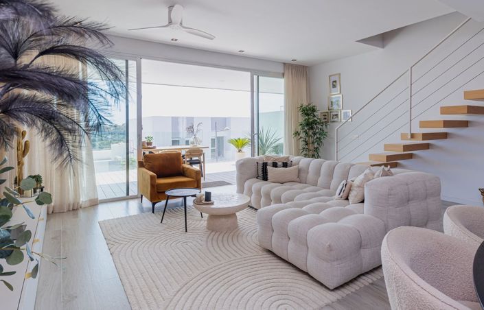 Image No.12-3 Bed Townhouse for sale