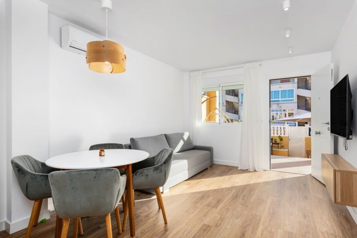 Image No.4-Appartement de 2 chambres à vendre à Orihuela Costa