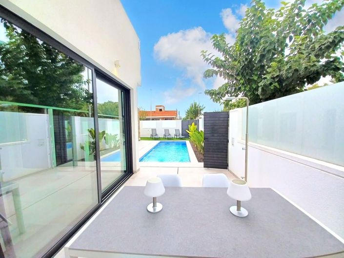 Image No.6-Villa de 3 chambres à vendre à Pilar de la Horadada