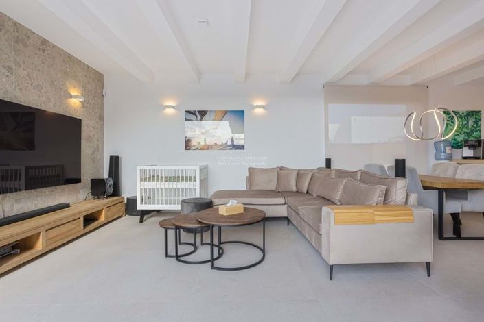 Image No.5-3 Bed Villa for sale