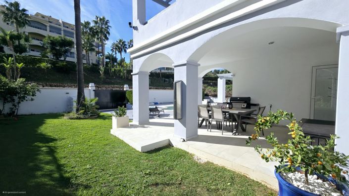 Image No.53-5 Bed Villa for sale