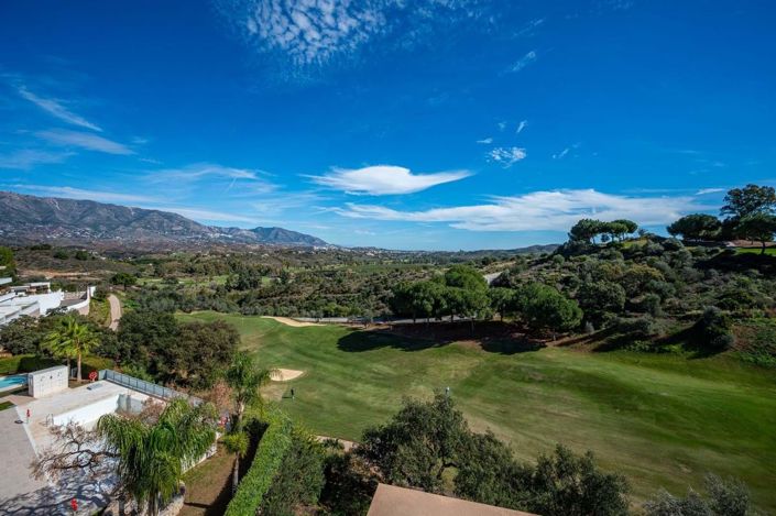 Image No.22-3 Bed Apartment for sale