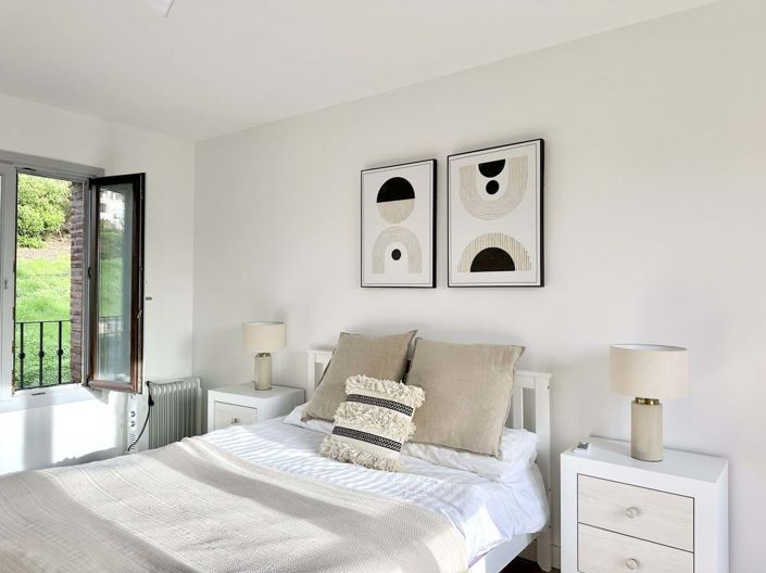 Image No.23-4 Bed Townhouse for sale