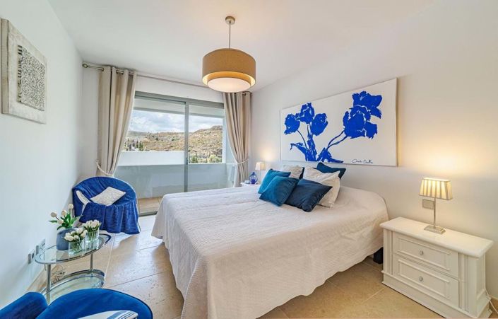 Image No.22-2 Bed Apartment for sale