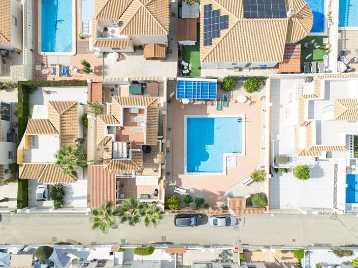 Image No.3-Villa de 3 chambres à vendre à Orihuela Costa