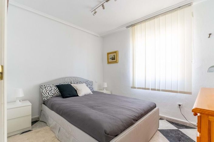 Image No.13-Villa de 4 chambres à vendre à Orihuela Costa