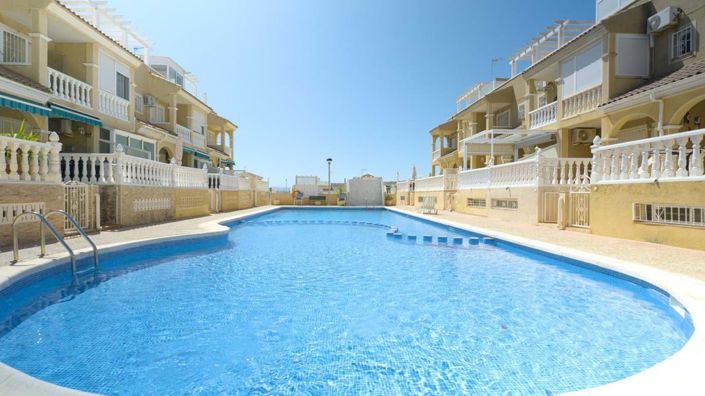 Image No.26-Villa de 4 chambres à vendre à Orihuela Costa