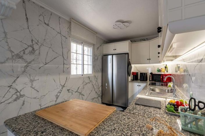 Image No.5-Villa de 4 chambres à vendre à Orihuela Costa