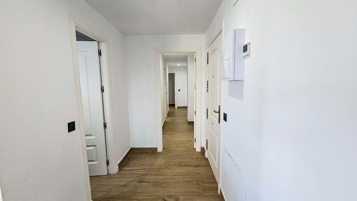 Image No.16-3 Bed Apartment for sale