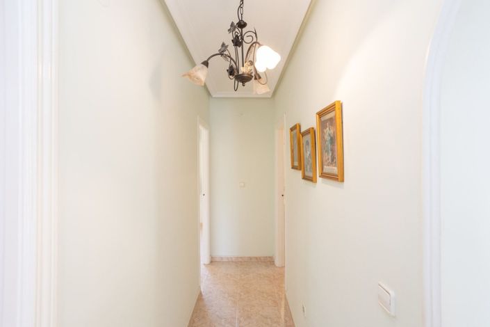 Image No.13-4 Bed Villa for sale