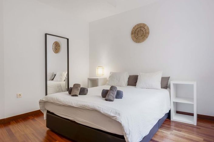 Image No.14-4 Bed Townhouse for sale