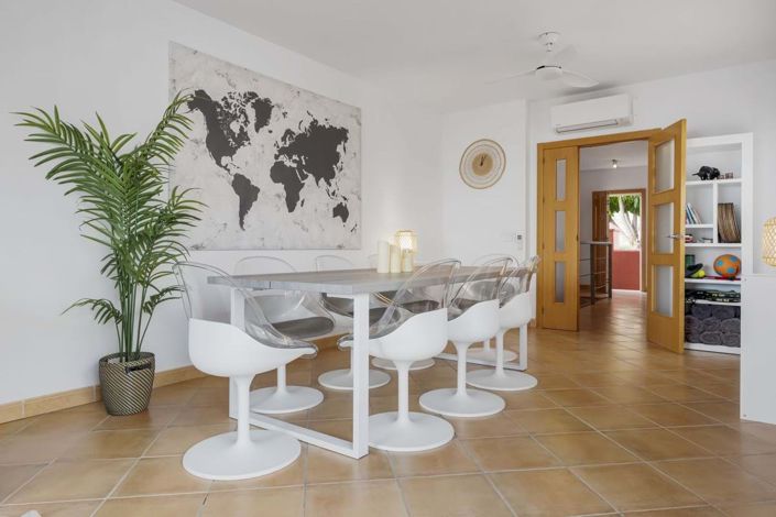 Image No.5-4 Bed Townhouse for sale