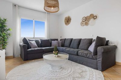 1447-530341-78d1f4f8b6655591b02d22fabb36a692d