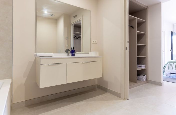 Image No.21-2 Bed Apartment for sale