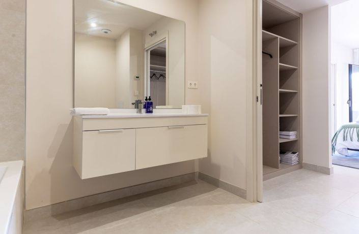 Image No.26-2 Bed Apartment for sale