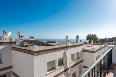 1447-530512-78d1f4f8b6655591b02d22fabb36a692d