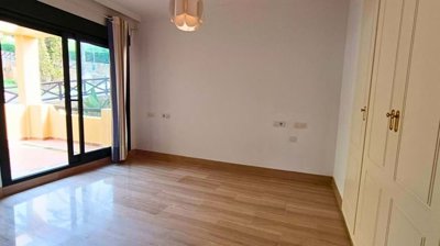 1447-526606-78d1f4f8b6655591b02d22fabb36a692d