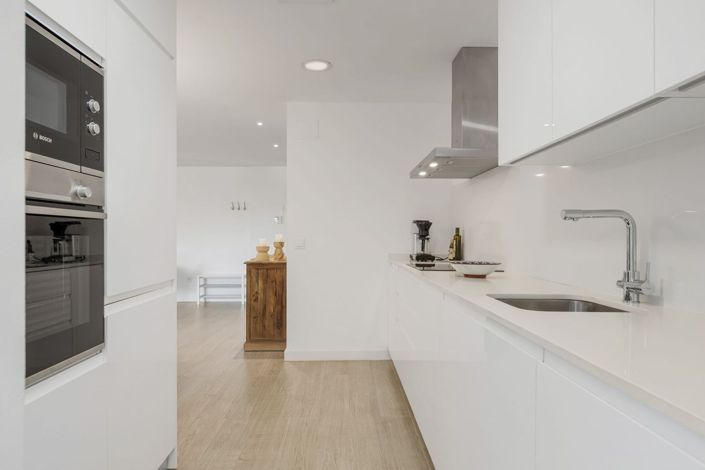 Image No.15-3 Bed Apartment for sale