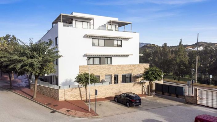 Image No.7-3 Bed Apartment for sale