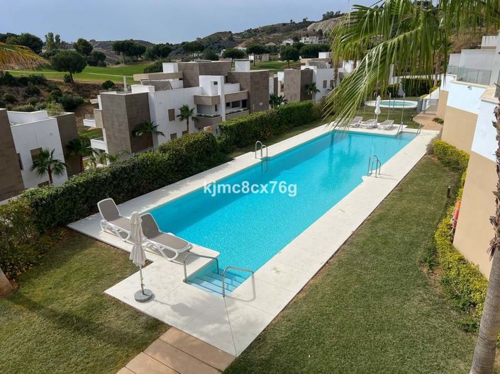 Image No.35-3 Bed Townhouse for sale