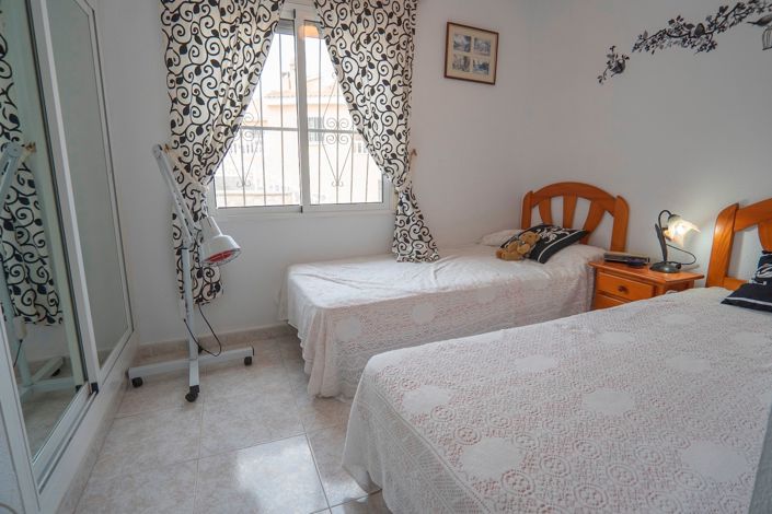 Image No.28-4 Bed Villa for sale