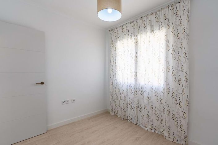 Image No.23-4 Bed Villa for sale