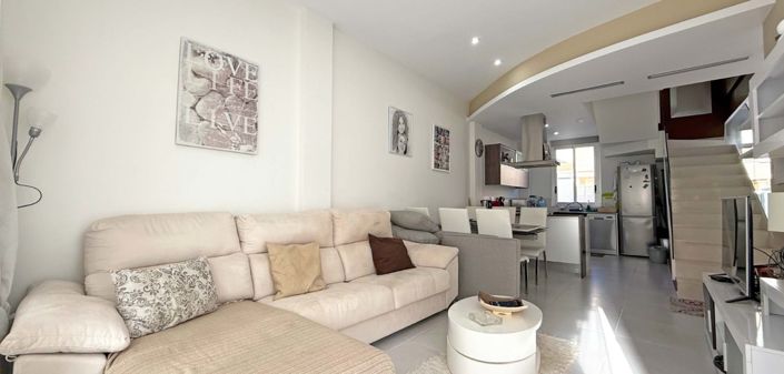 Image No.4-3 Bed Villa for sale