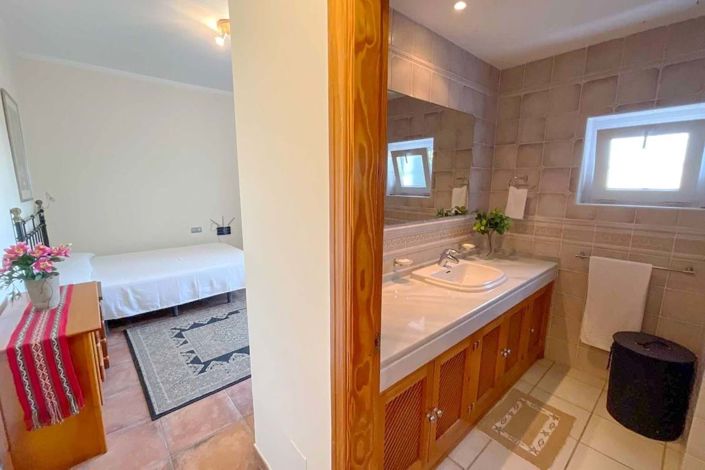 Image No.15-Villa de 4 chambres à vendre à Sotogrande playa