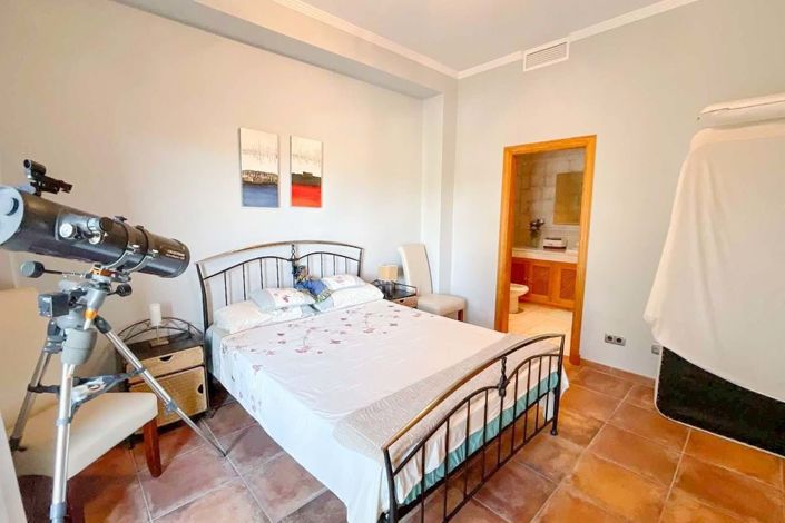 Image No.19-Villa de 4 chambres à vendre à Sotogrande playa