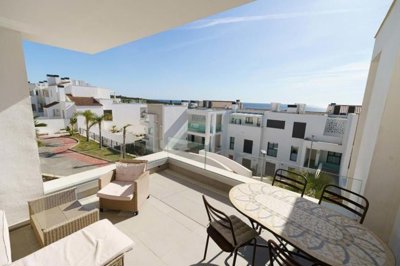 1447-533118-78d1f4f8b6655591b02d22fabb36a692d