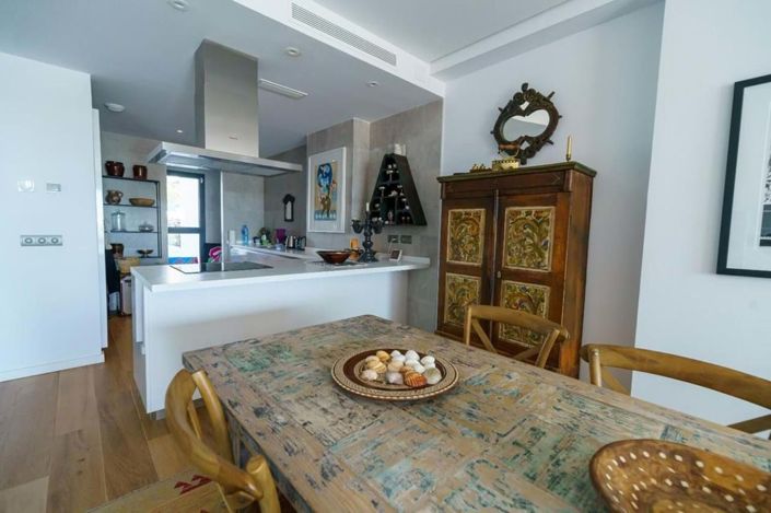 Image No.16-2 Bed Apartment for sale