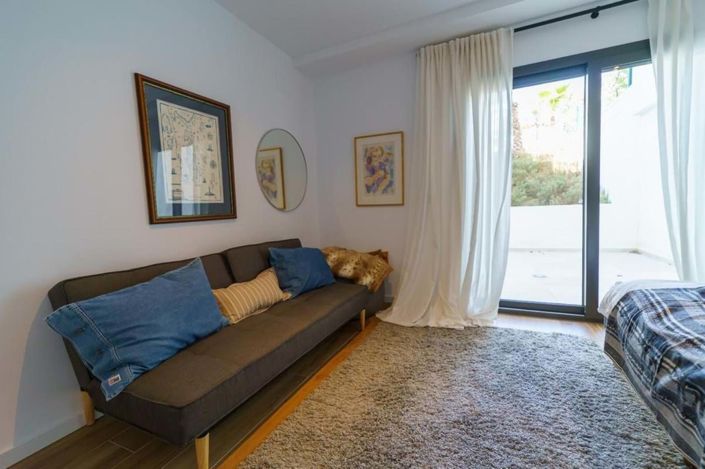 Image No.22-2 Bed Apartment for sale