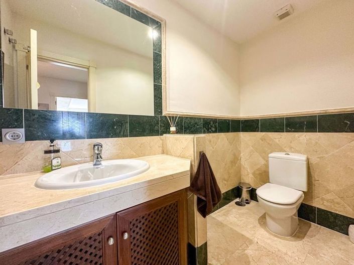 Image No.14-3 Bed Apartment for sale