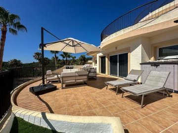 1447-533111-78d1f4f8b6655591b02d22fabb36a692d