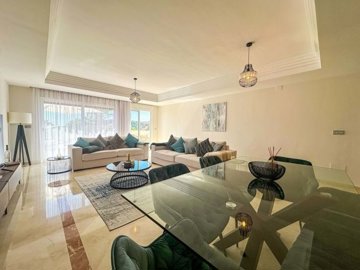 1447-533111-78d1f4f8b6655591b02d22fabb36a692d