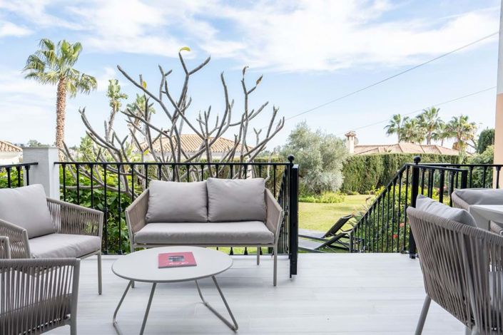 Image No.2-3 Bed Townhouse for sale