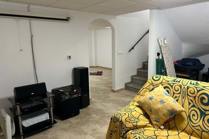 Image No.27-3 Bed Villa for sale